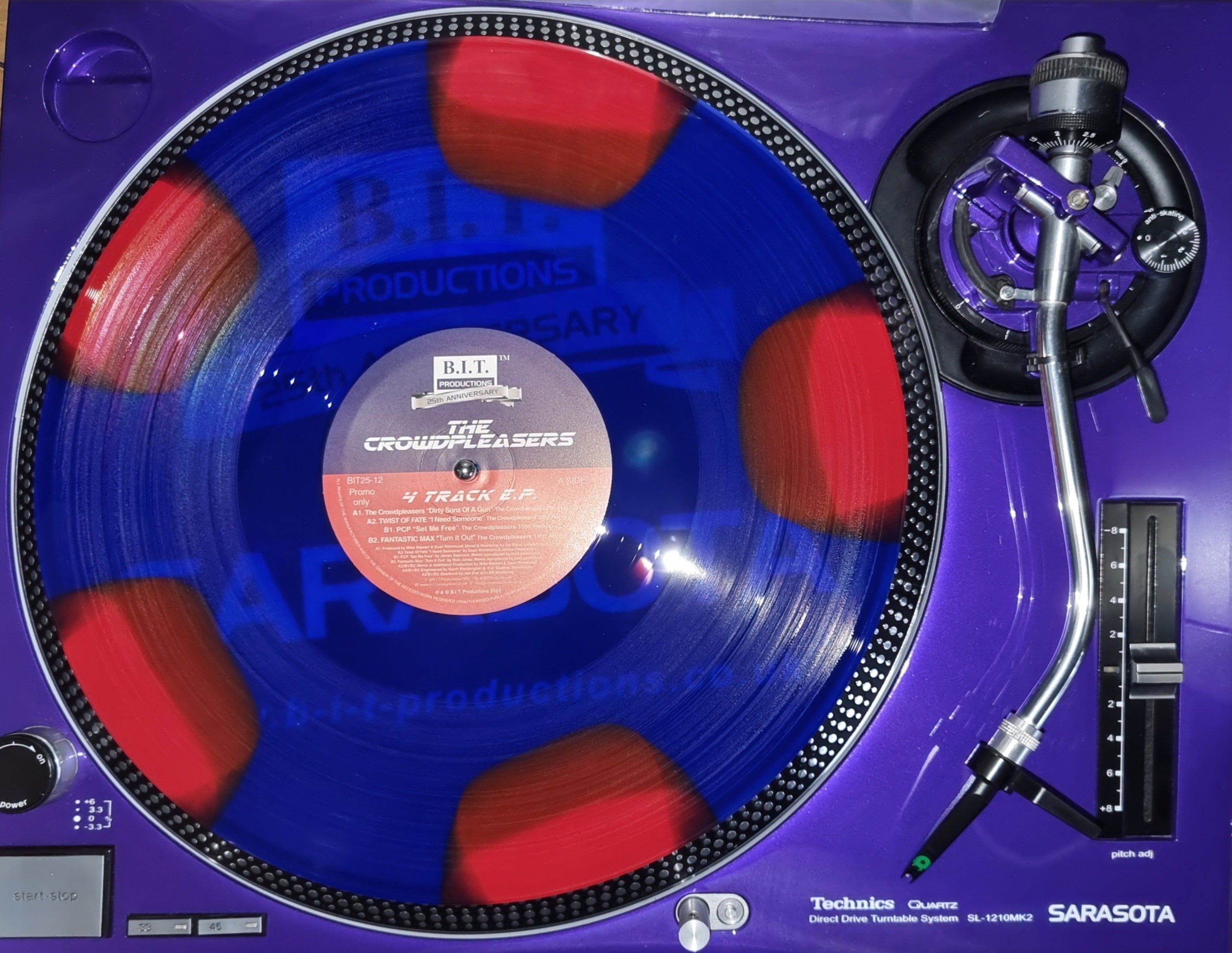 The Crowdpleasers "Dirty Sonz Of A Gun"  - B.I.T Productions - 12" Blue & Red vinyl - BIT25-12