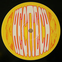 Load image into Gallery viewer, Sharkey &amp; Dee (2) : Can, Can You Do It / Dreamin (12")