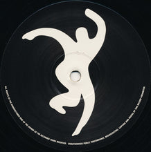 Load image into Gallery viewer, Omni Trio : Trippin' On Broken Beats (12", Single)
