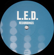 Load image into Gallery viewer, DJ L.E.D. / Joe-E : The Supreme Wildstyle / Outside World (12")