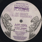 Hixxy & Sharkey : Toy Town (12", Pic)