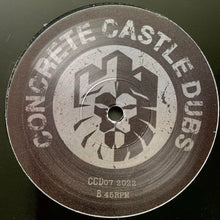 Load image into Gallery viewer, Dub-Liner &amp; Riffz - Bad In Town EP - Concrete Castle Dubs - CCD07 - 12&quot; Vinyl