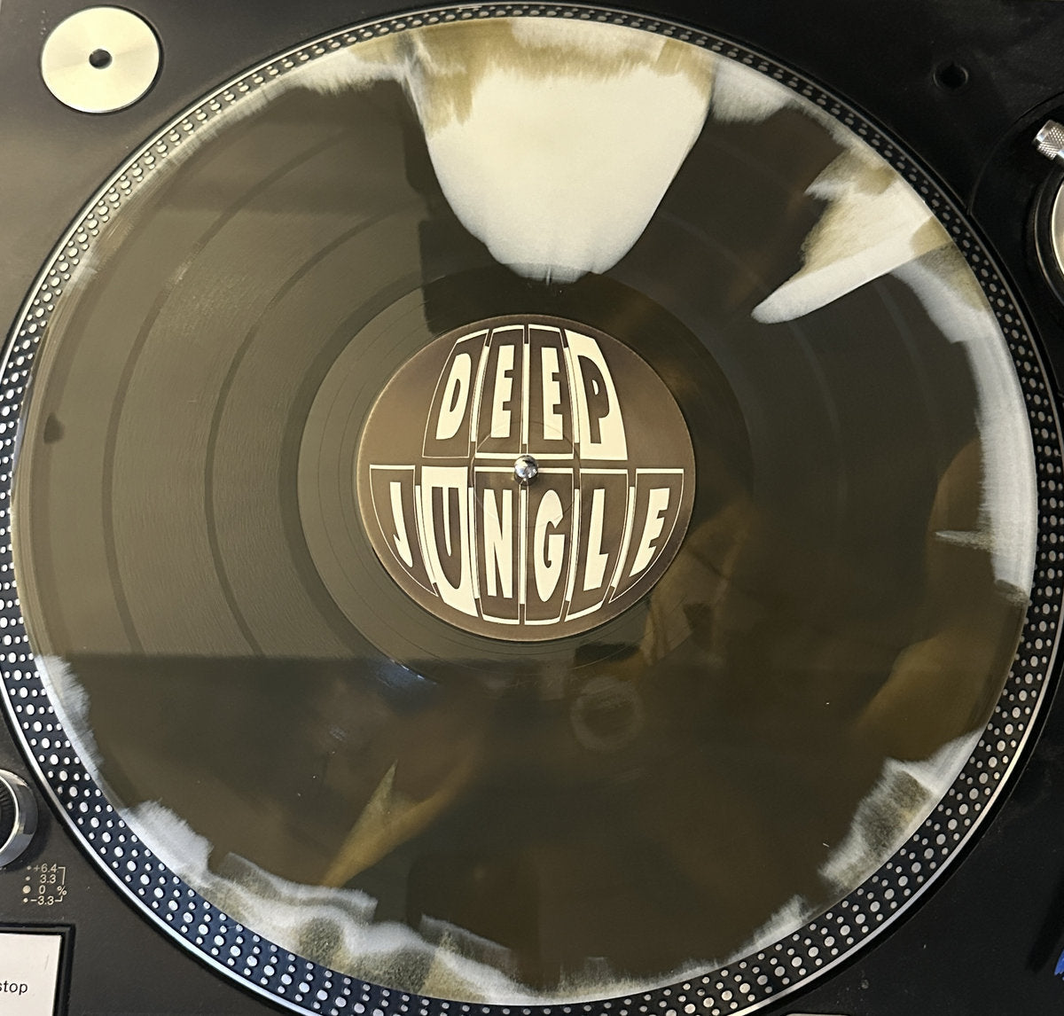 DAT087-SE-MIX white and gold mixed vinyl, Deep Jungle label