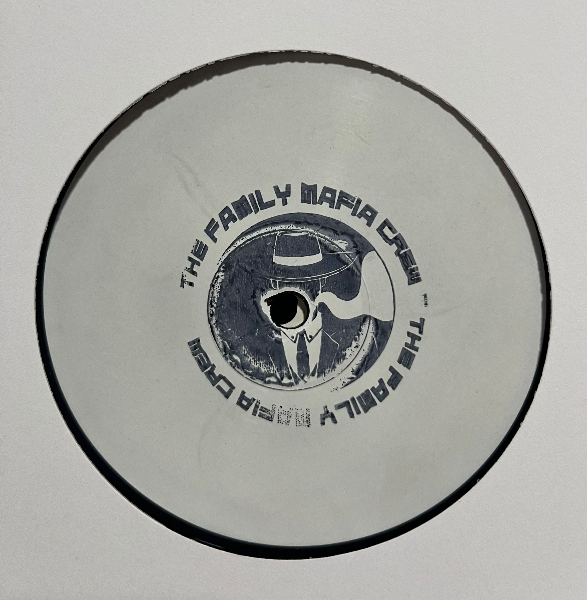 NNMJ003 -  THE FAMILY MAFIA CREW  – 12" Vinyl - Spanish Import/Breaks