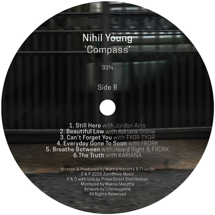 Nihil Young - Compass - ZT334 side B label